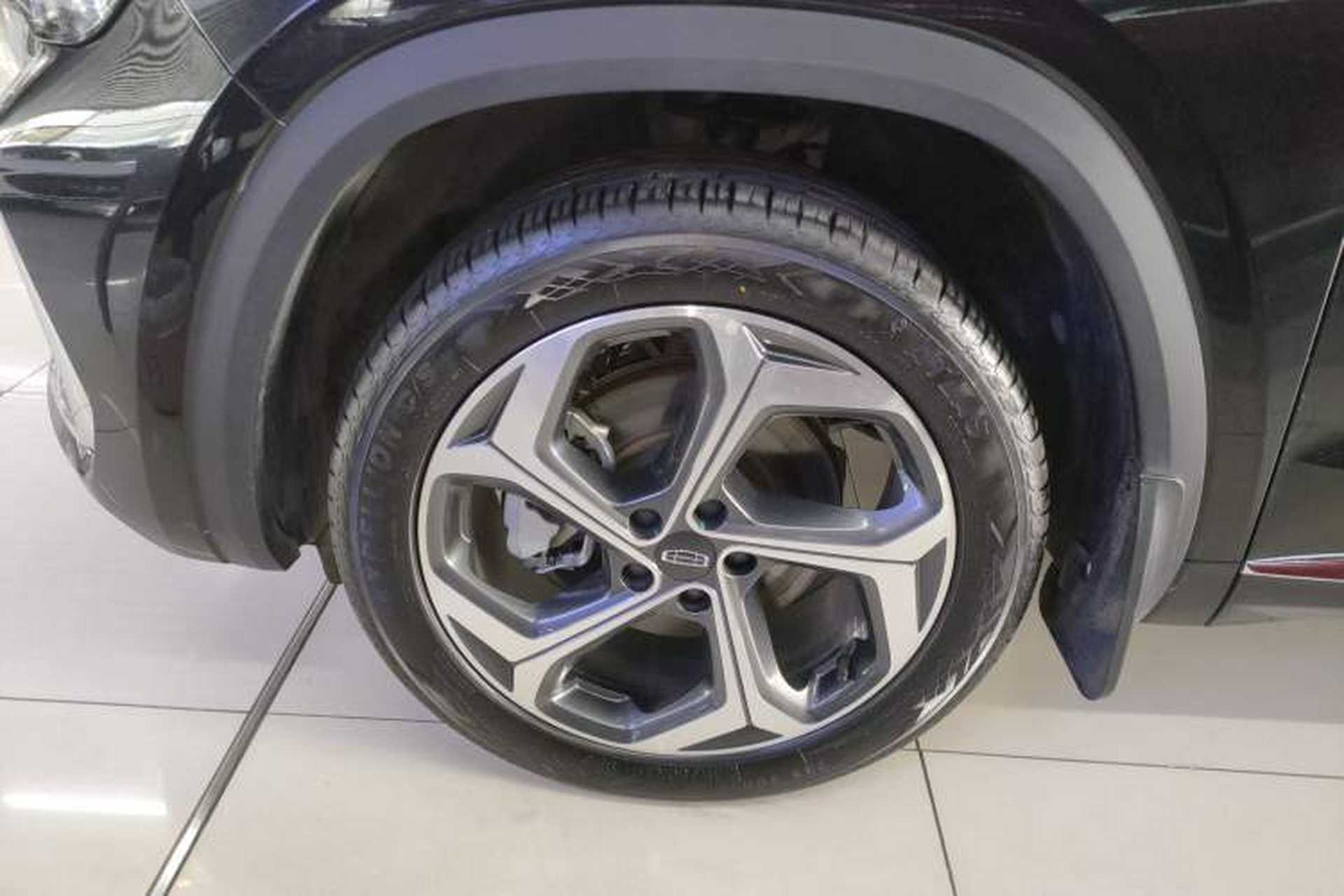 Used Geely Auto Monjaro L 2024 2.0TD DCT EVO Two-Wheel Drive Long-Range Version Left Front Wheel Hub