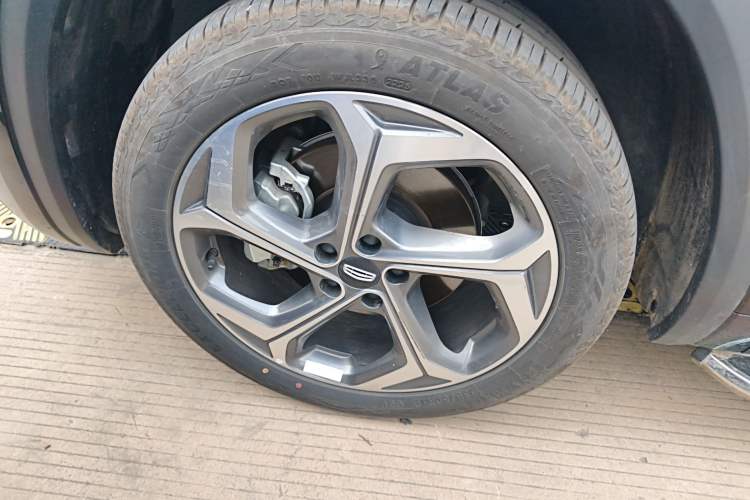 Used Geely Auto Monjaro L 2024 2.0TD DCT EVO Two-Wheel Drive Long-Range Version Left Front Wheel Hub