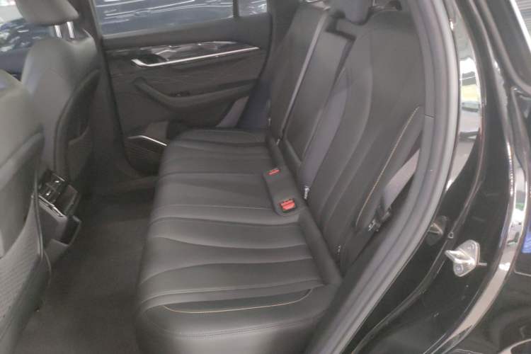 Used Geely Auto Monjaro L 2024 2.0TD DCT EVO Two-Wheel Drive Long-Range Version Left Rear Seat