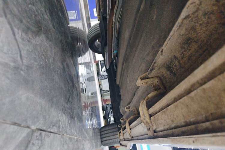 Used Geely Auto Monjaro L 2024 2.0TD DCT EVO Two-Wheel Drive Long-Range Version Left Side Sill