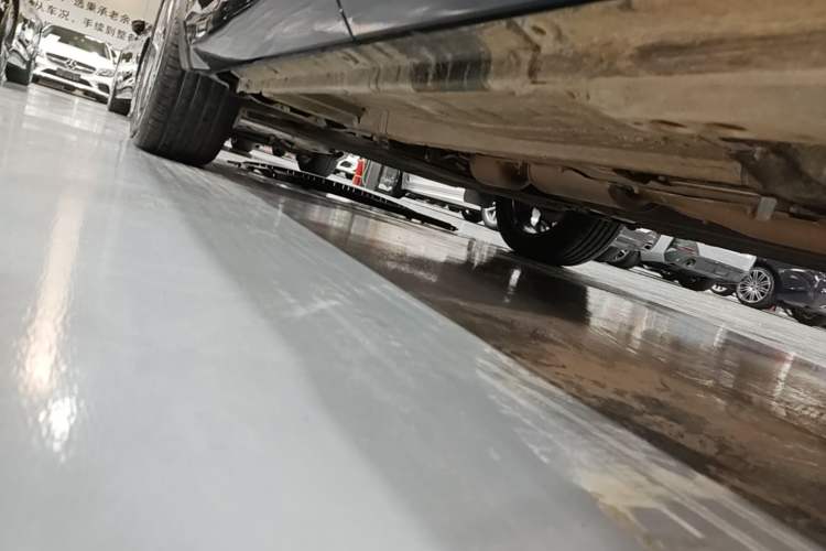 Used Geely Auto Monjaro L 2024 2.0TD DCT EVO Two-Wheel Drive Long-Range Version Left Side Sill