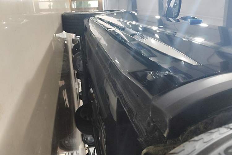 Used Geely Auto Monjaro L 2024 2.0TD DCT EVO Two-Wheel Drive Long-Range Version Left Side Sill