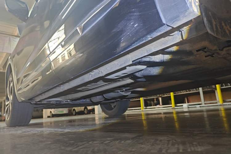 Used Geely Auto Monjaro L 2024 2.0TD High-Power Automatic Two-Wheel Drive Skyline Edition Left Side Sill
