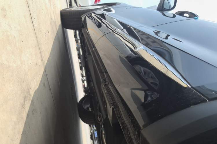 Used Geely Auto Monjaro L 2024 2.0TD DCT EVO Two-Wheel Drive Long-Range Version Left Side Sill