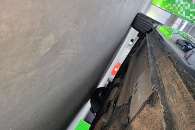 Used Geely Auto Monjaro L 2024 2.0TD High-Power Automatic Two-Wheel Drive Yunqi Version Left Side Sill