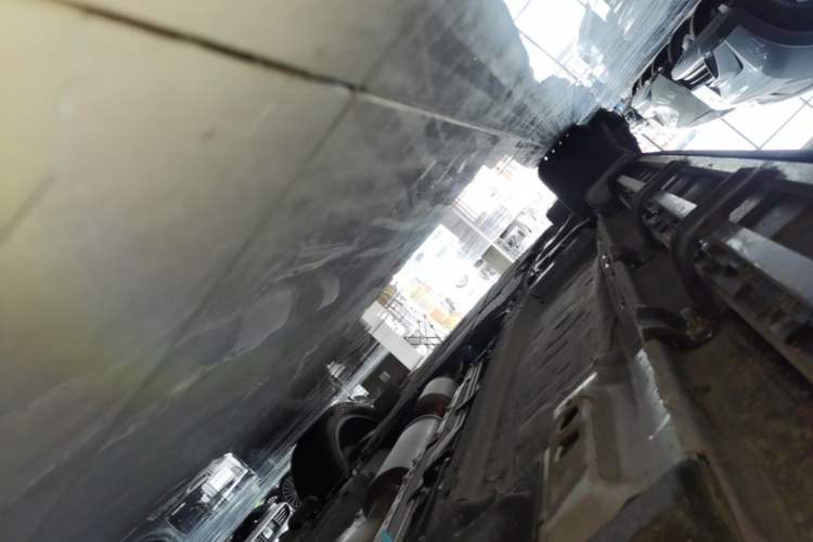 Used Geely Auto Monjaro L 2024 2.0TD DCT EVO Two-Wheel Drive Long-Range Version Left Side Sill