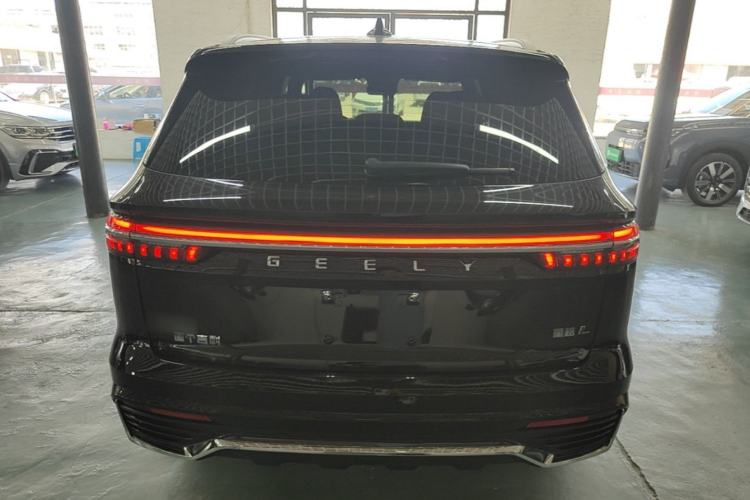 Used Geely Auto Monjaro L 2024 2.0TD High-Power Automatic Two-Wheel Drive Skyline Edition Rear