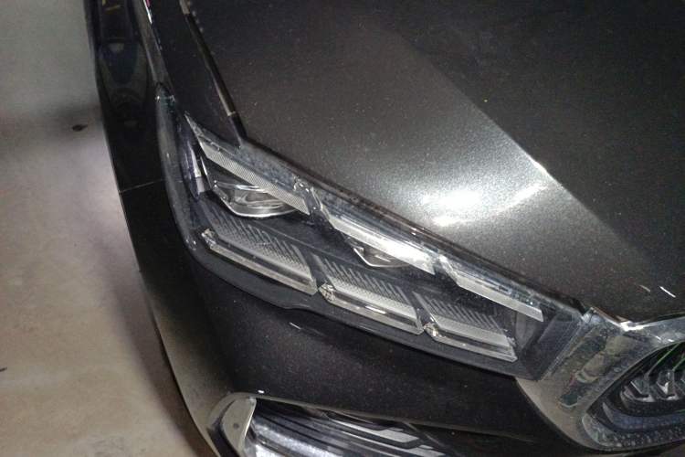Used Geely Auto Monjaro L 2024 2.0TD High-Power Automatic Two-Wheel Drive Skyline Edition Right Front Headlight