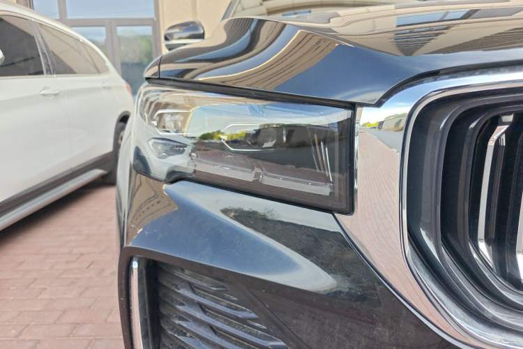 Used Geely Auto Monjaro L 2024 2.0TD High-Power Automatic Two-Wheel Drive Skyline Edition Right Front Headlight