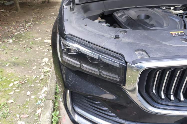 Used Geely Auto Monjaro L 2024 2.0TD High-Power Automatic Two-Wheel Drive Skyline Edition Right Front Headlight