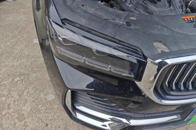Used Geely Auto Monjaro L 2024 2.0TD High-Power Automatic Two-Wheel Drive Skyline Edition Right Front Headlight