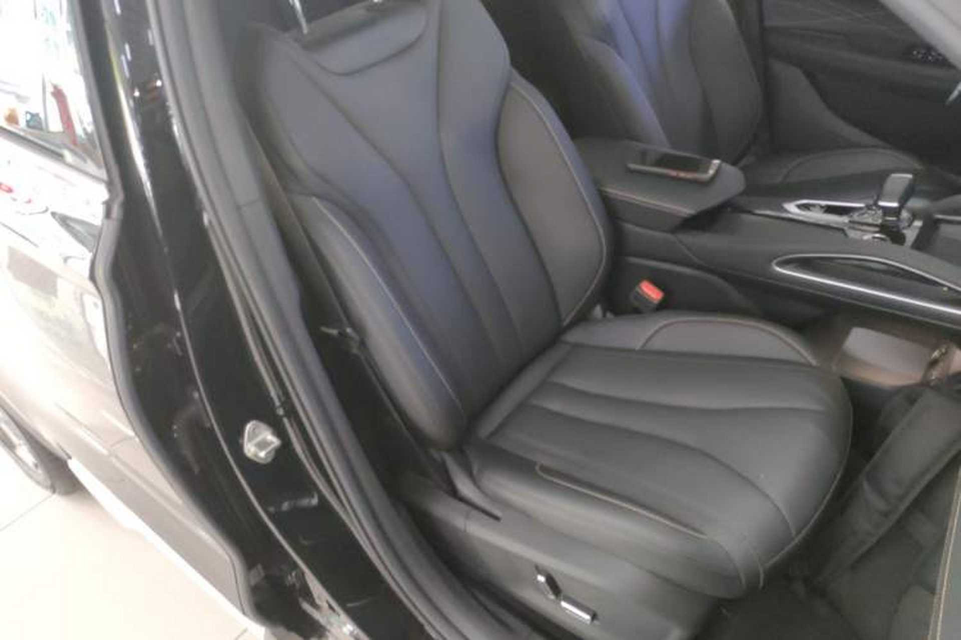 Used Geely Auto Monjaro L 2024 2.0TD DCT EVO Two-Wheel Drive Long-Range Version Right Front Seat