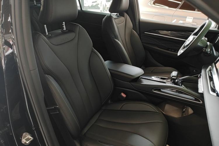 Used Geely Auto Monjaro L 2024 2.0TD DCT EVO Two-Wheel Drive Long-Range Version Right Front Seat