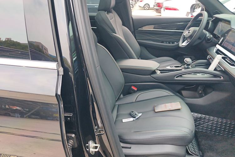 Used Geely Auto Monjaro L 2024 2.0TD DCT EVO Two-Wheel Drive Long-Range Version Right Front Seat