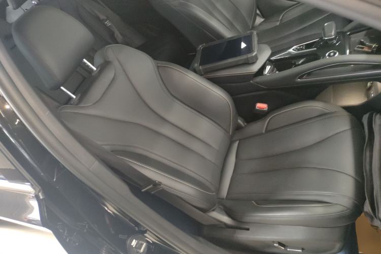 Used Geely Auto Monjaro L 2024 2.0TD DCT EVO Two-Wheel Drive Long-Range Version Right Front Seat