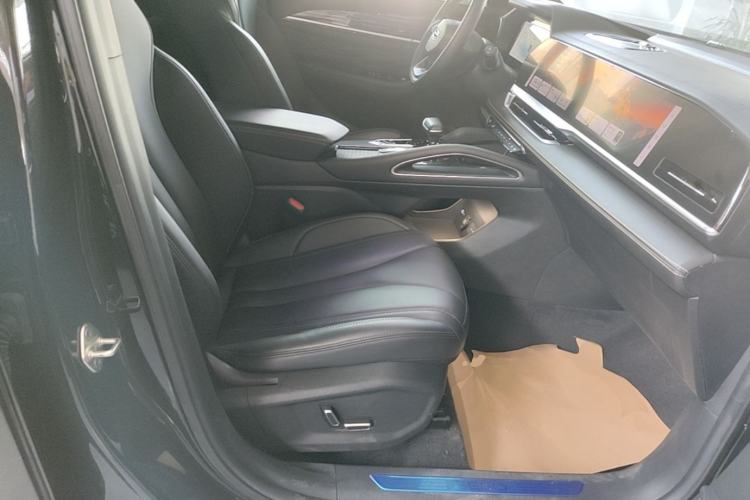 Used Geely Auto Monjaro L 2024 2.0TD DCT EVO Two-Wheel Drive Long-Range Version Right Front Seat
