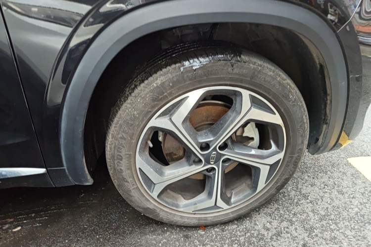 Used Geely Auto Monjaro L 2024 2.0TD High-Power Automatic Two-Wheel Drive Yunqi Version Right Front Wheel Hub
