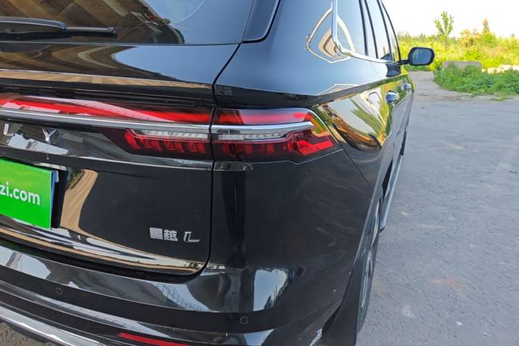 Used Geely Auto Monjaro L 2024 2.0TD DCT EVO Two-Wheel Drive Long-Range Version Right Rear Taillight