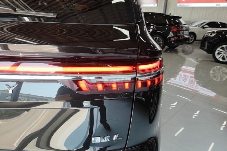 Used Geely Auto Monjaro L 2024 2.0TD DCT EVO Two-Wheel Drive Long-Range Version Right Rear Taillight