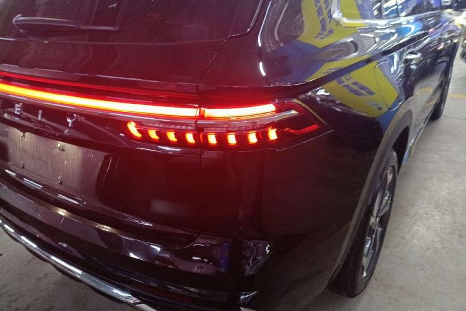 Used Geely Auto Monjaro L 2024 2.0TD High-Power Automatic Two-Wheel Drive Yunqi Version Right Rear Taillight