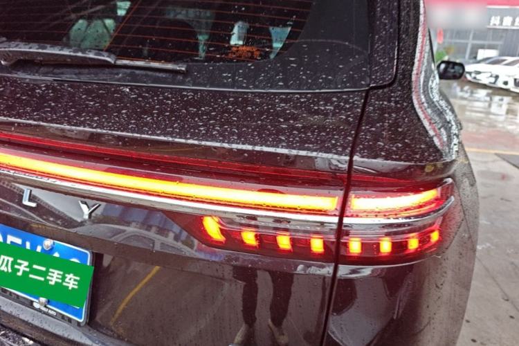 Used Geely Auto Monjaro L 2024 2.0TD DCT EVO Two-Wheel Drive Long-Range Version Right Rear Taillight