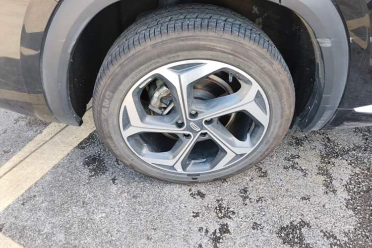 Used Geely Auto Monjaro L 2024 2.0TD High-Power Automatic Two-Wheel Drive Yunqi Version Right Rear Wheel Hub