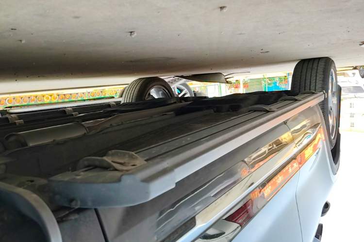 Used Geely Auto Monjaro L 2024 2.0TD High-Power Automatic Two-Wheel Drive Yunqi Version Right Side Sill