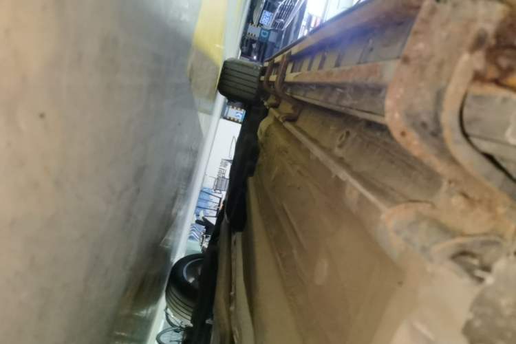 Used Geely Auto Monjaro L 2024 2.0TD High-Power Automatic Two-Wheel Drive Yunqi Version Right Side Sill