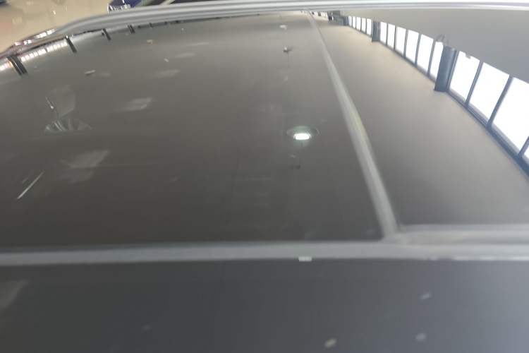 Used Geely Auto Monjaro L 2024 2.0TD DCT EVO Two-Wheel Drive Long-Range Version Roof