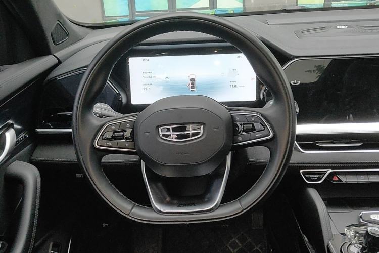 Used Geely Auto Monjaro L 2024 2.0TD High-Power Automatic Two-Wheel Drive Yunqi Version Steering Wheel