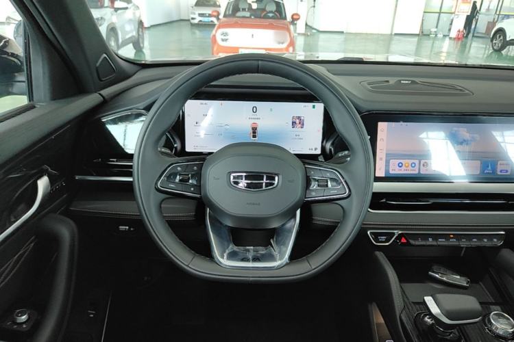 Used Geely Auto Monjaro L 2024 2.0TD DCT EVO Two-Wheel Drive Long-Range Version Steering Wheel