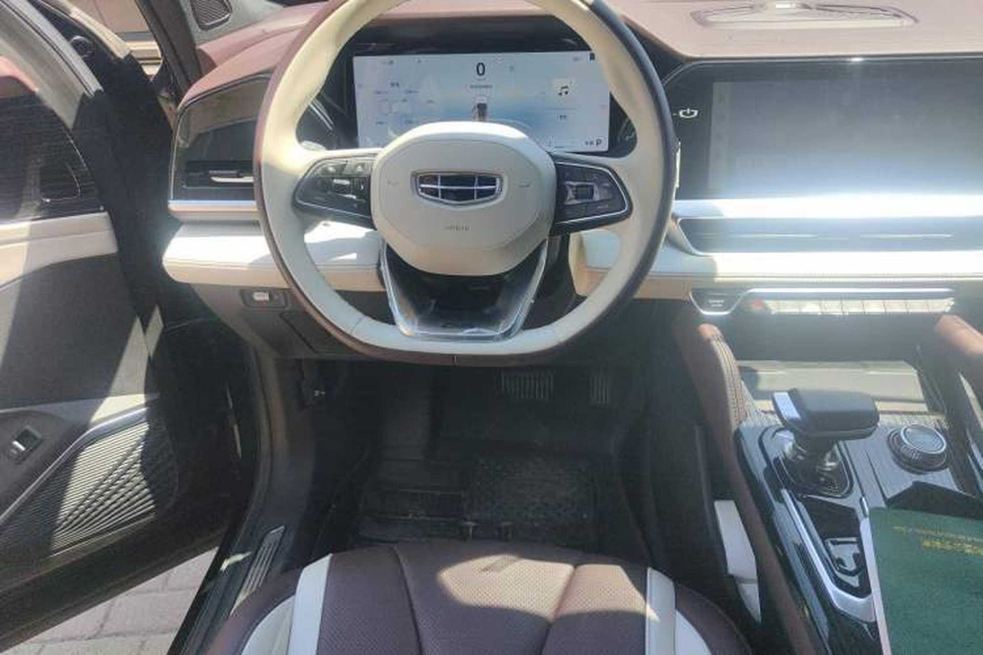 Used Geely Auto Monjaro L 2024 2.0TD High-Power Automatic Two-Wheel Drive Yunqi Version Steering Wheel
