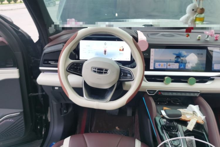 Used Geely Auto Monjaro L 2024 2.0TD High-Power Automatic Two-Wheel Drive Skyline Edition Steering Wheel