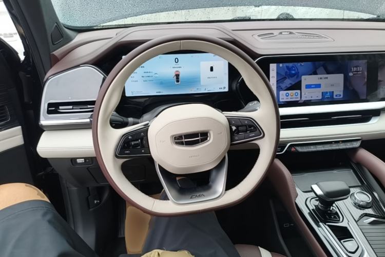 Used Geely Auto Monjaro L 2024 2.0TD High-Power Automatic Two-Wheel Drive Yunqi Version Steering Wheel