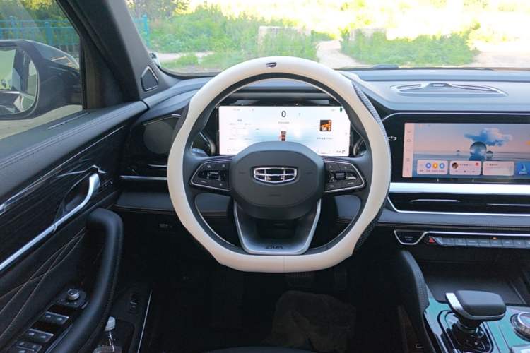 Used Geely Auto Monjaro L 2024 2.0TD DCT EVO Two-Wheel Drive Long-Range Version Steering Wheel