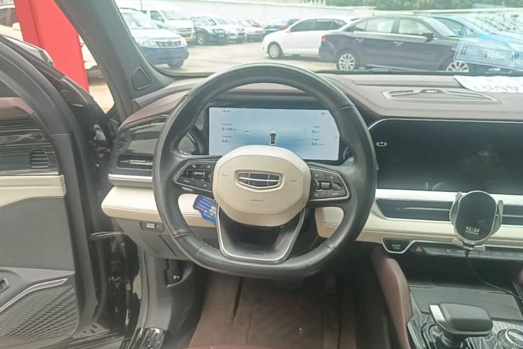Used Geely Auto Monjaro L 2024 2.0TD High-Power Automatic Two-Wheel Drive Yunqi Version Steering Wheel