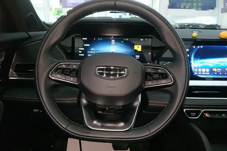 Used Geely Auto Monjaro L 2024 2.0TD DCT EVO Two-Wheel Drive Long-Range Version Steering Wheel