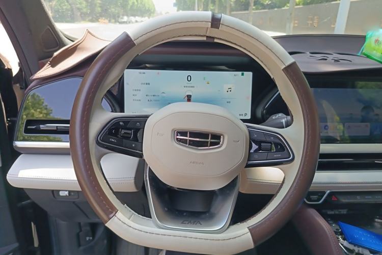 Used Geely Auto Monjaro L 2024 2.0TD High-Power Automatic Two-Wheel Drive Yunqi Version Steering Wheel