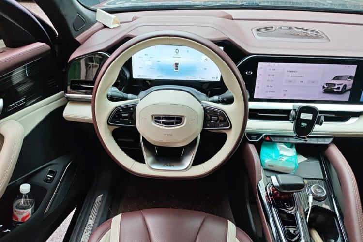 Used Geely Auto Monjaro L 2024 2.0TD High-Power Automatic Two-Wheel Drive Yunqi Version Steering Wheel