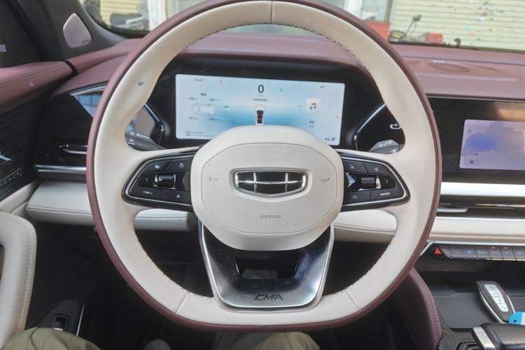 Used Geely Auto Monjaro L 2024 2.0TD High-Power Automatic Two-Wheel Drive Skyline Edition Steering Wheel