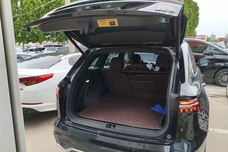 Used Geely Auto Monjaro L 2024 2.0TD High-Power Automatic Two-Wheel Drive Yunqi Version Trunk