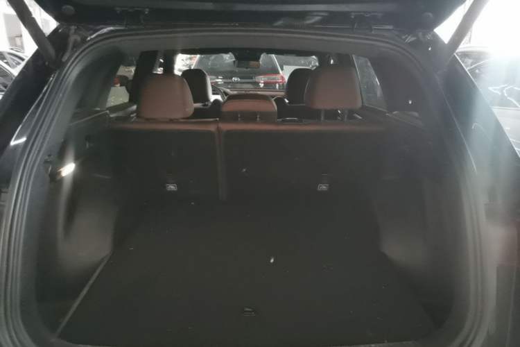 Used Geely Auto Monjaro L 2024 2.0TD High-Power Automatic Two-Wheel Drive Yunqi Version Trunk