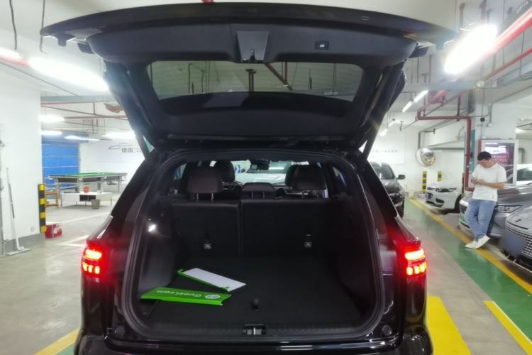 Used Geely Auto Monjaro L 2024 2.0TD High-Power Automatic Two-Wheel Drive Yunqi Version Trunk