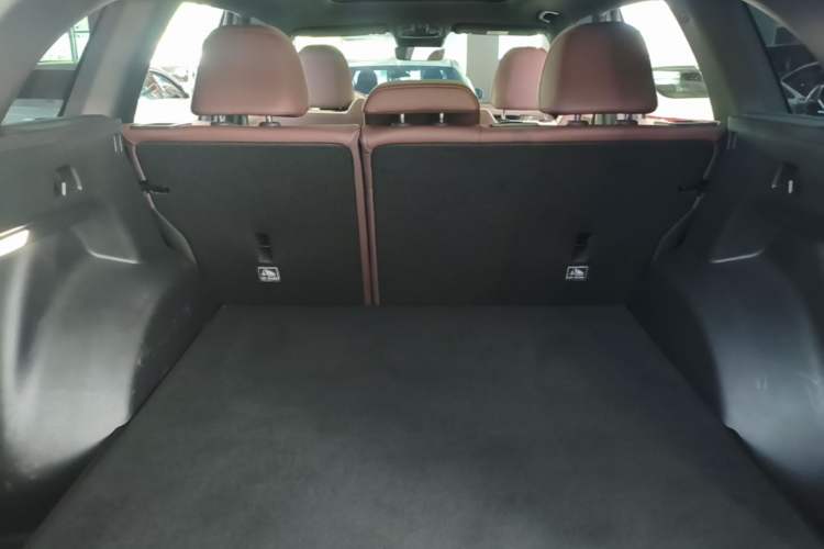 Used Geely Auto Monjaro L 2024 2.0TD High-Power Automatic Two-Wheel Drive Yunqi Version Trunk