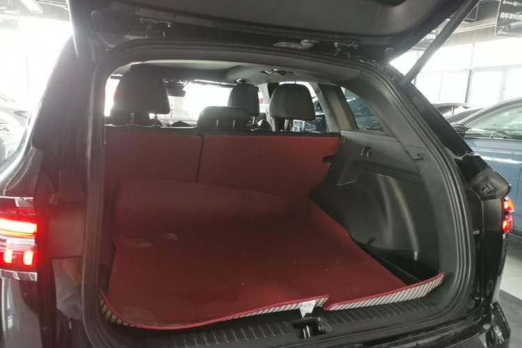 Used Geely Auto Monjaro L 2024 2.0TD DCT EVO Two-Wheel Drive Long-Range Version Trunk