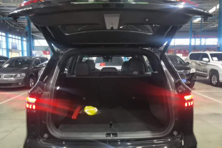Used Geely Auto Monjaro L 2024 2.0TD DCT EVO Two-Wheel Drive Long-Range Version Trunk