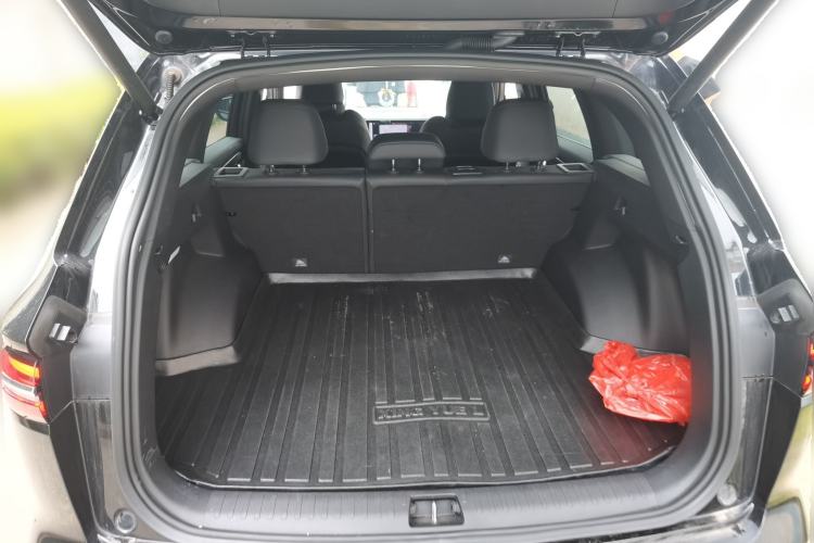 Used Geely Auto Monjaro L 2024 2.0TD DCT EVO Two-Wheel Drive Long-Range Version Trunk