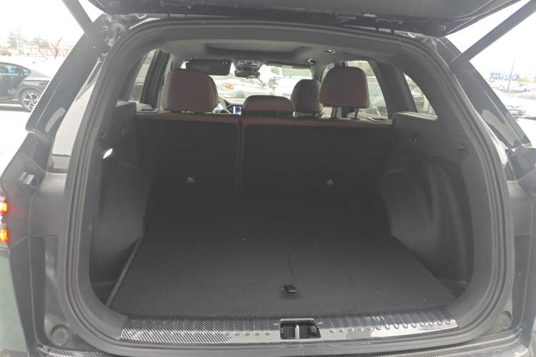 Used Geely Auto Monjaro L 2024 2.0TD High-Power Automatic Two-Wheel Drive Yunqi Version Trunk