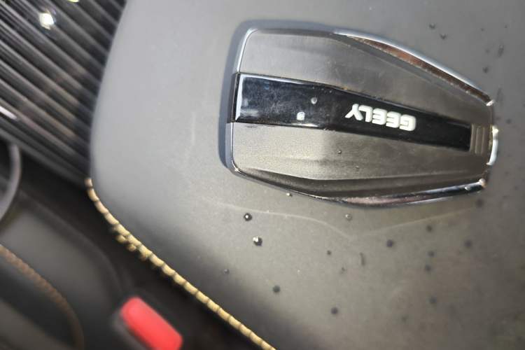 Used Geely Auto Monjaro L 2024 2.0TD DCT EVO Two-Wheel Drive Long-Range Version Vehicle Key