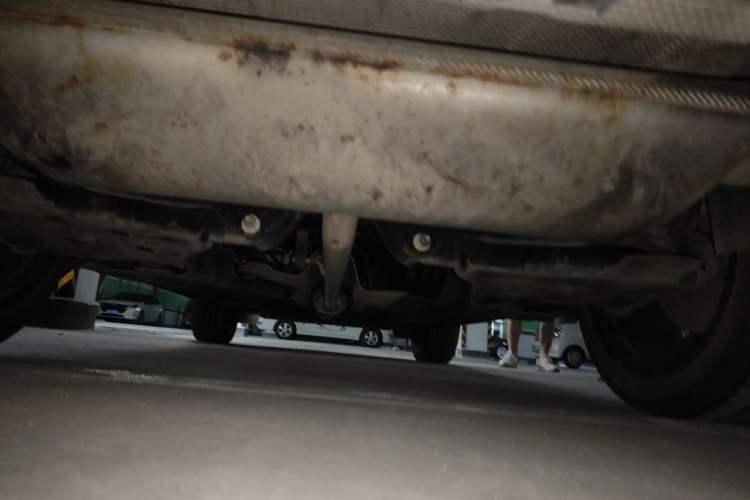 Used Geely Auto Monjaro L 2024 2.0TD High-Power Automatic Two-Wheel Drive Skyline Edition Chassis Front